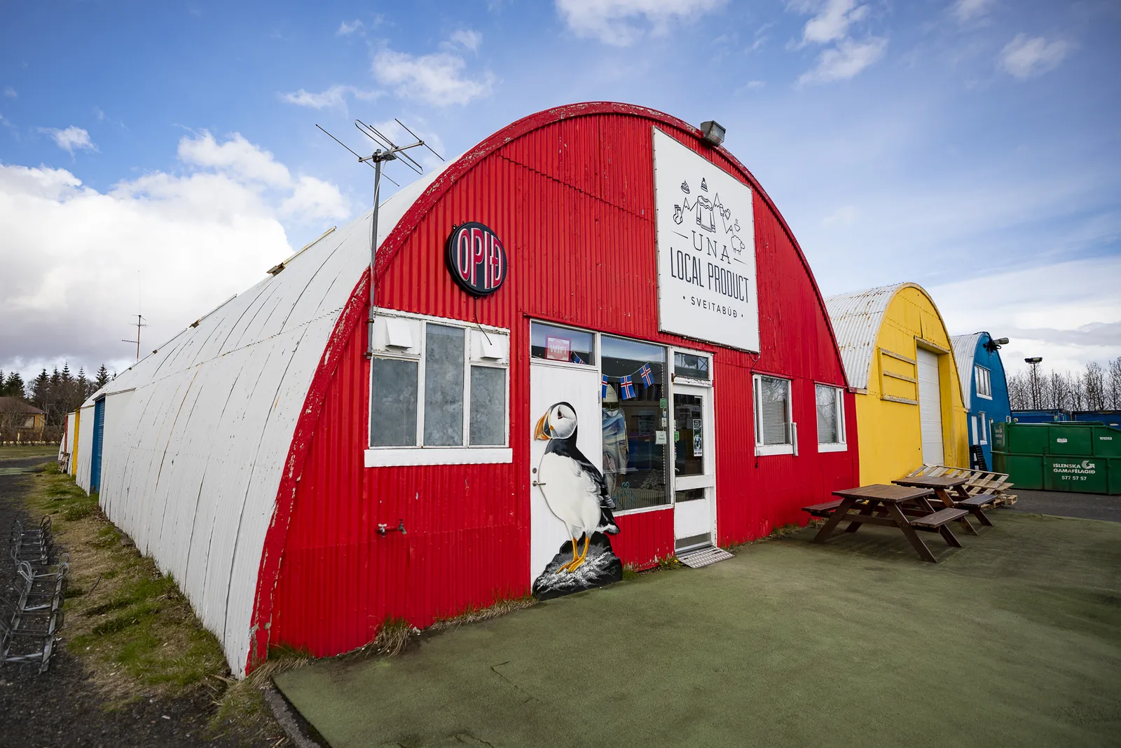 Sveitabúðin Una