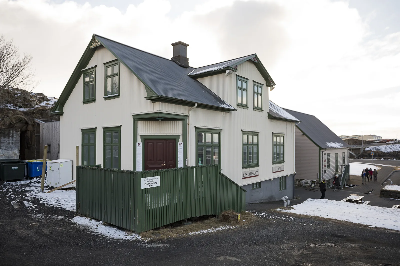 The Settlement Centre